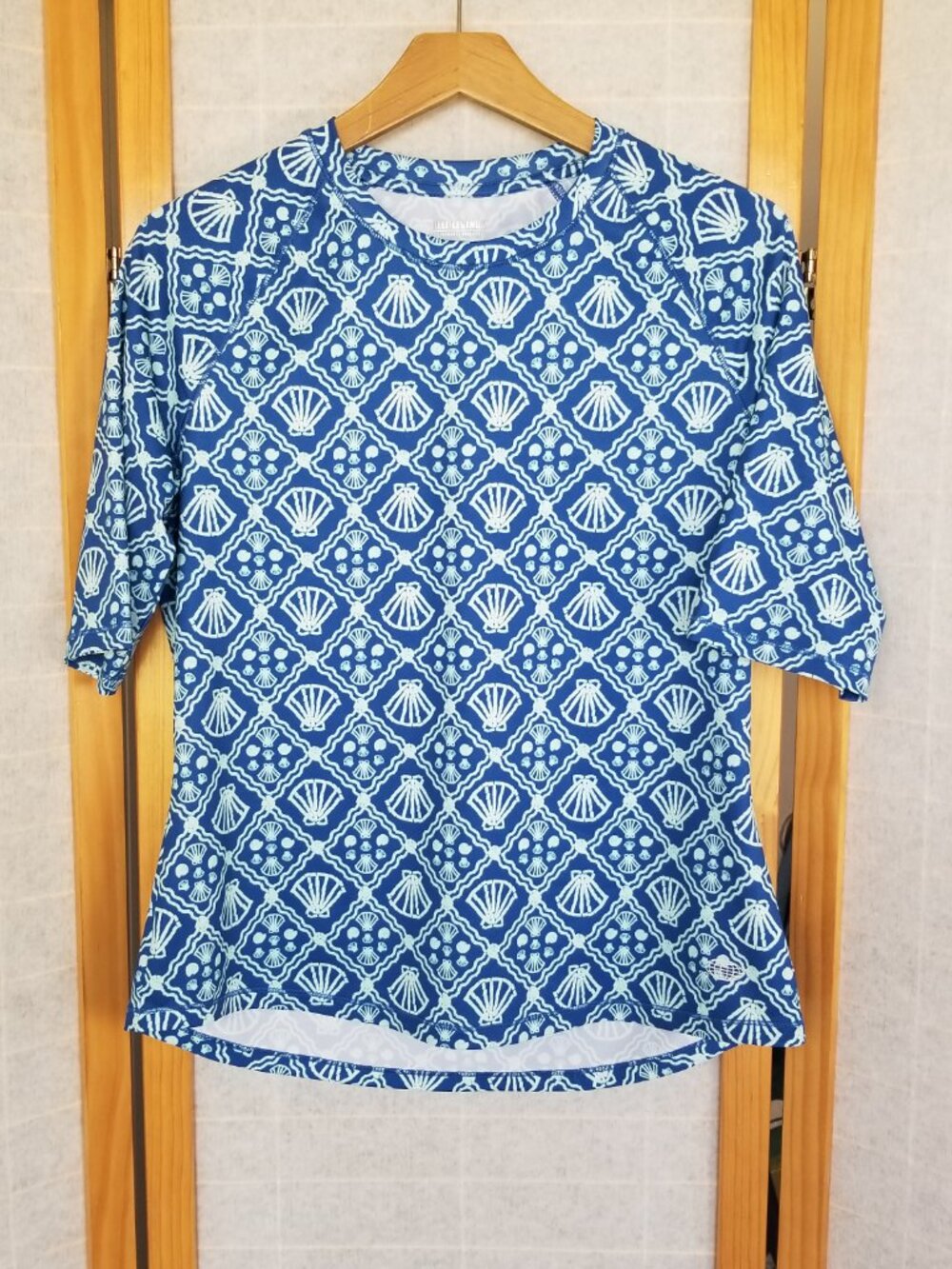 Women's Reel Legends Performance T-Shirt Blue Printed Size Petite Medium